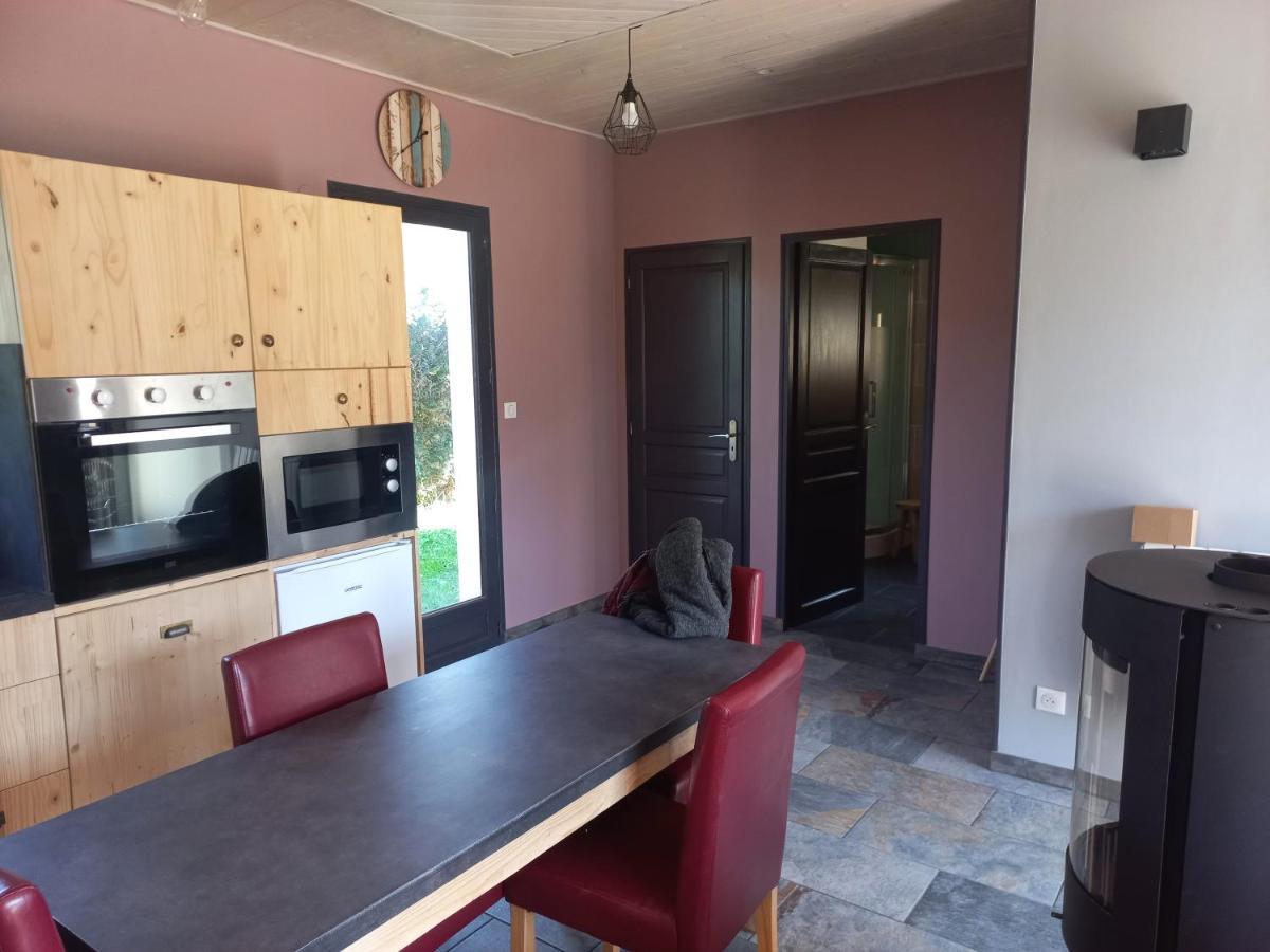 Gite Avec Option Bien-Etre Sur La Veloscenie Montigny-le-Chartif Екстериор снимка