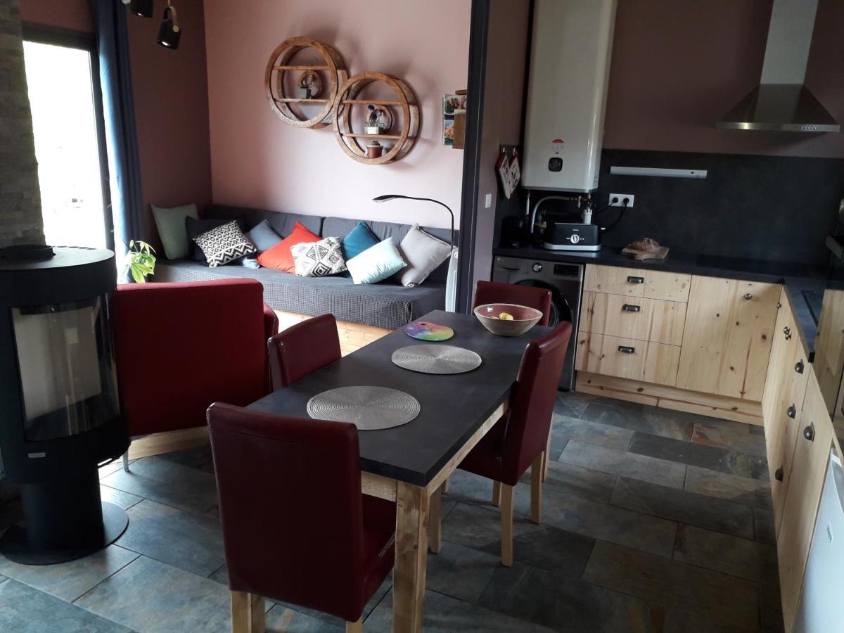 Gite Avec Option Bien-Etre Sur La Veloscenie Montigny-le-Chartif Екстериор снимка