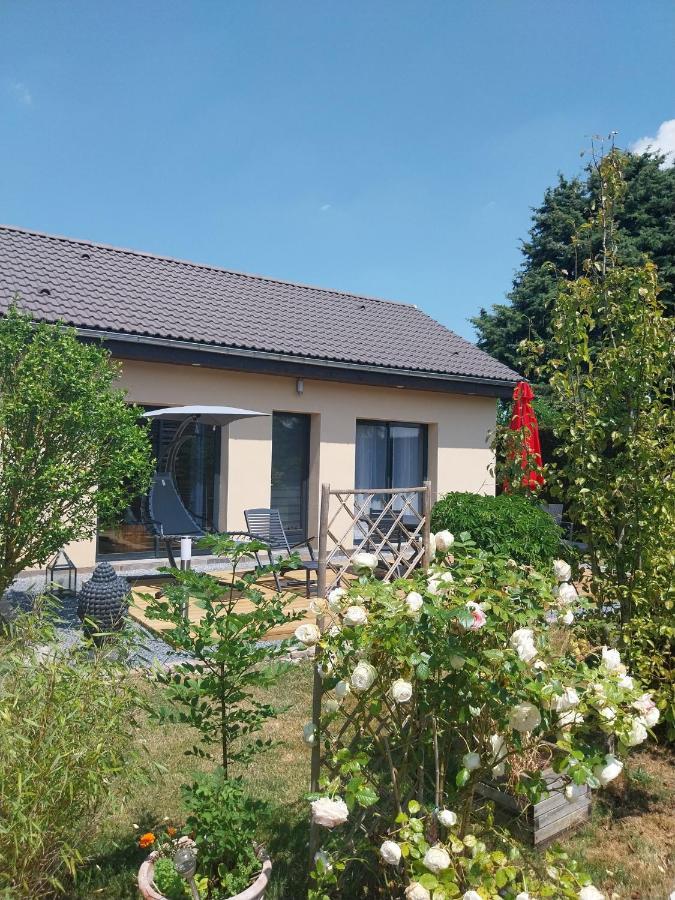 Gite Avec Option Bien-Etre Sur La Veloscenie Montigny-le-Chartif Екстериор снимка