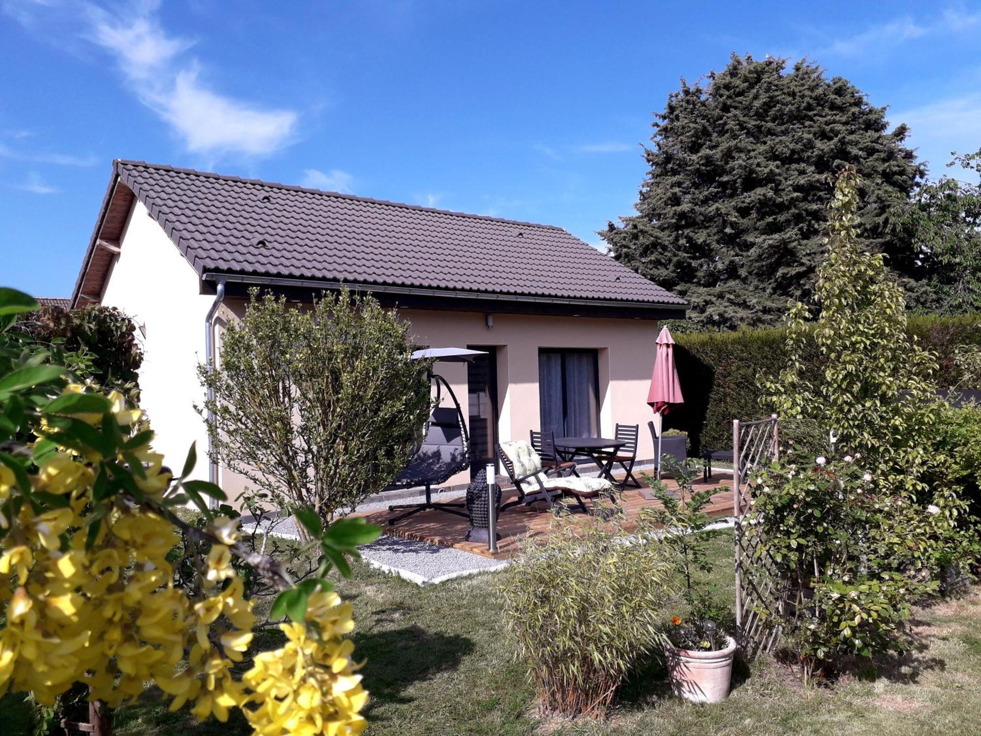 Gite Avec Option Bien-Etre Sur La Veloscenie Montigny-le-Chartif Екстериор снимка
